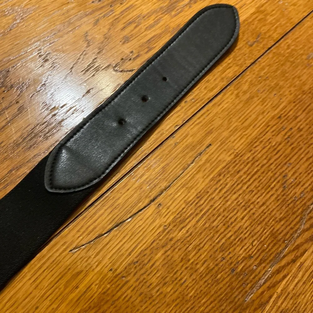 Nike black belt